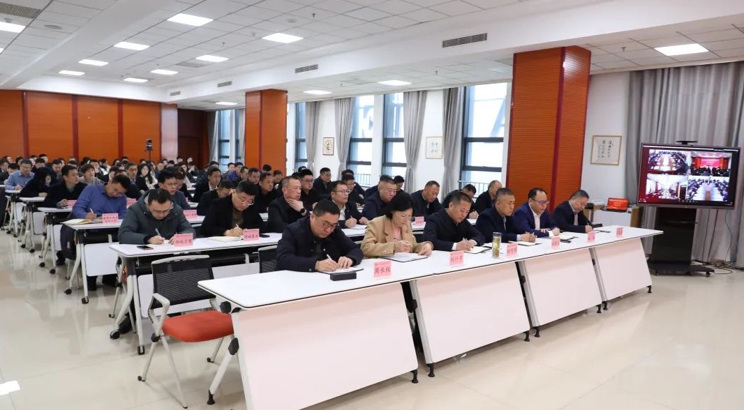 講好開工第一課 下好安全先手棋——宏河集團召開春節放假復工復產“開工第一課”3